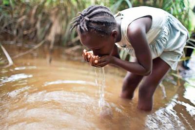 L’eau en Afrique, enjeux et risques