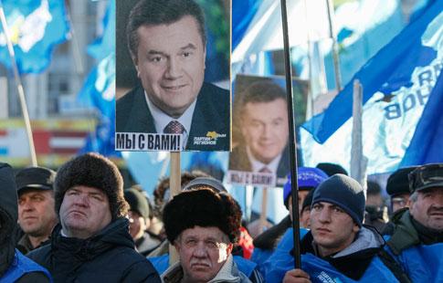 Ukraine : Opposition contre partisans du pouvoir