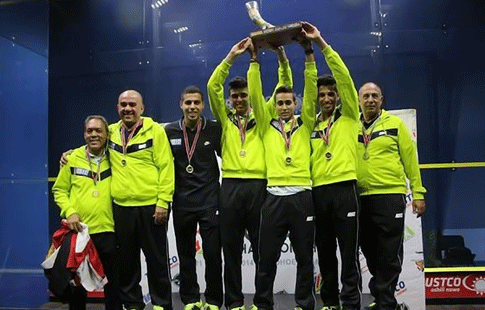 L’équipe masculine égyptienne domine le squash junior