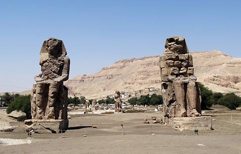 Sekhmet et Sphinx à la cour d’Amenhotep III