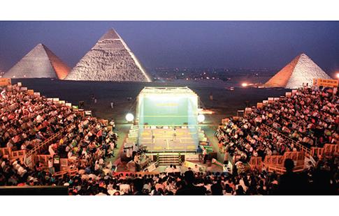 La fête du squash au pied des pyramides