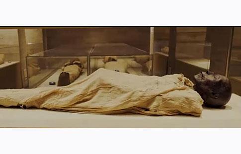 Les momies royales se préparent au transfert à Fostat	