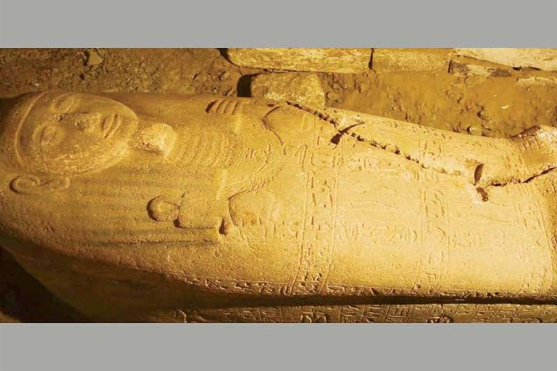 Découverte d’un sarcophage de l’époque de Ramsès II à Saqqara