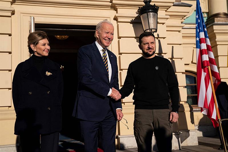 Visite surprise de Biden à Kiev
