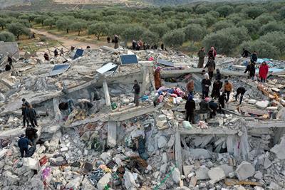 5 000 morts, bilan provisoire du séisme en Turquie et en Syrie