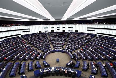 UE: débat sur l'inscription de l'avortement dans la Charte des droits fondamentaux