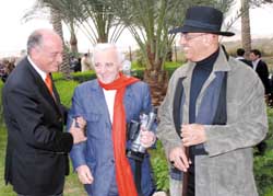 Aznavour, Salmawy et Antonio Badini, ex-ambassadeur d’Italie au Caire.